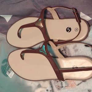 Sandles